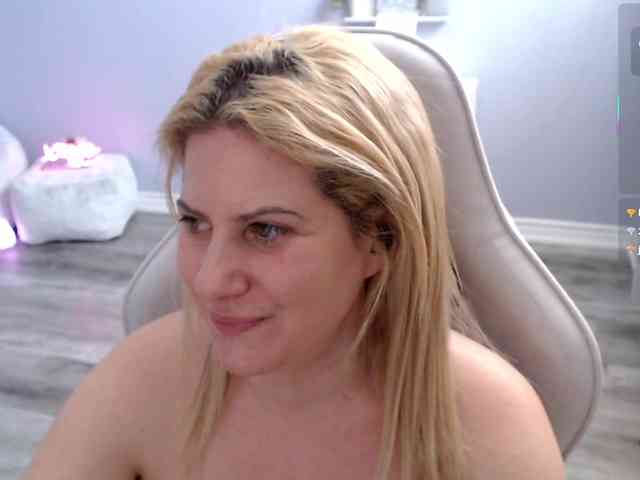 Bellastarrr84 webcam