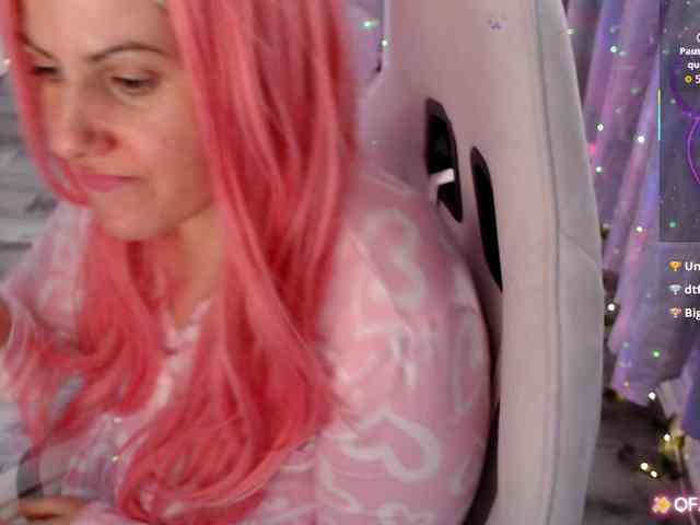 Bellastarrr84 webcam