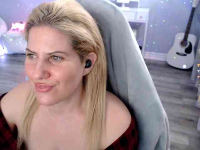 Bellastarrr84 webcam