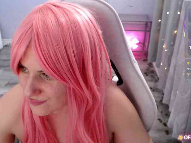 Bellastarrr84 webcam