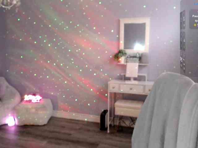 Bellastarrr84 webcam