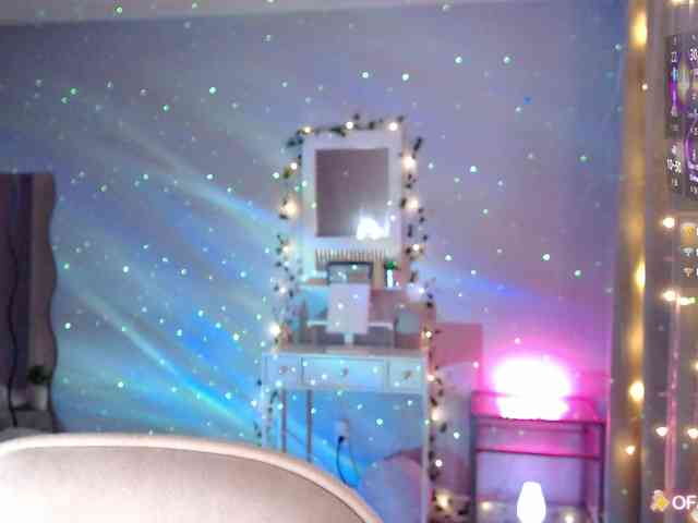 Bellastarrr84 webcam