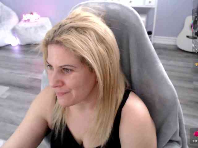 Bellastarrr84 webcam