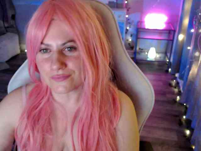 Bellastarrr84 webcam