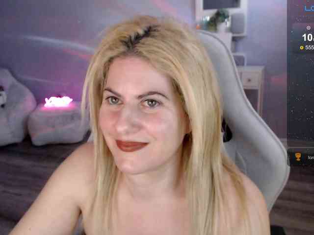 Bellastarrr84 webcam