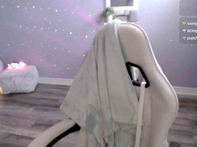 Bellastarrr84 webcam