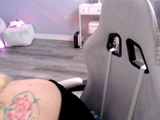 Bellastarrr84 webcam