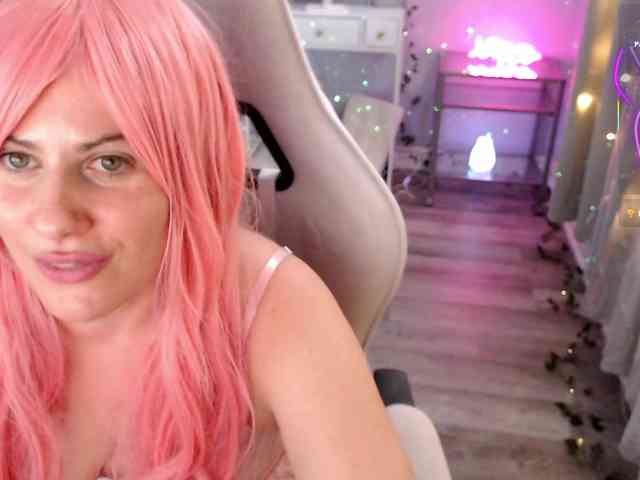 Bellastarrr84 webcam