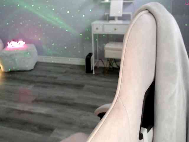 Bellastarrr84 webcam