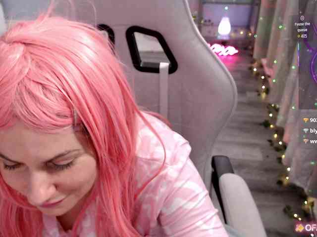 Bellastarrr84 webcam