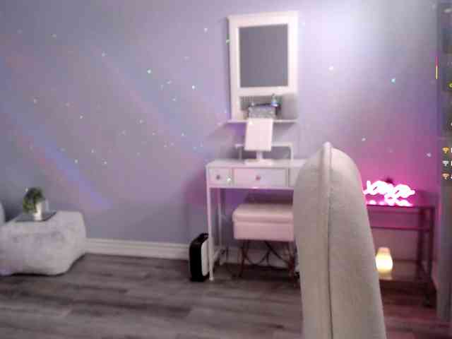 Bellastarrr84 webcam