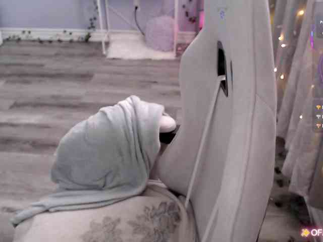 Bellastarrr84 webcam