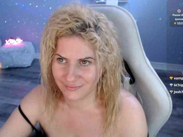 Bellastarrr84 webcam