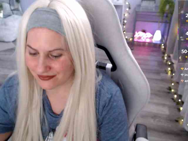 Bellastarrr84 webcam