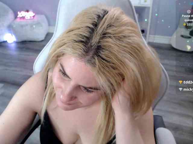 Bellastarrr84 webcam