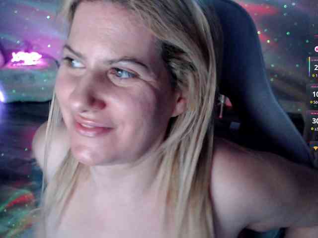 Bellastarrr84 webcam