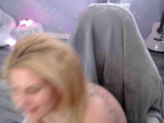 Bellastarrr84 webcam