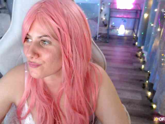 Bellastarrr84 webcam