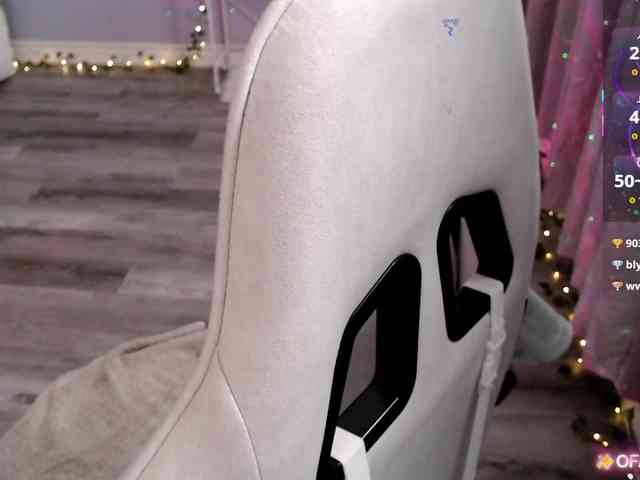 Bellastarrr84 webcam