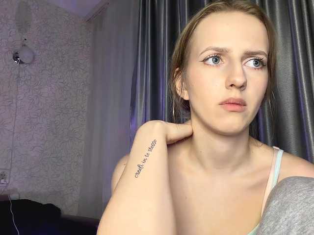RaisaBrentz's BongaCams show and profile