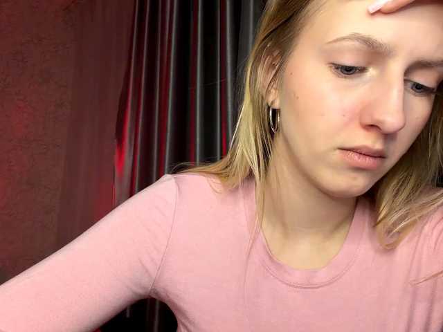 RaisaBrentz video chat preview