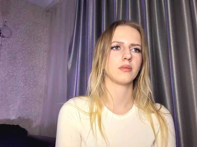 RaisaBrentz's BongaCams show and profile