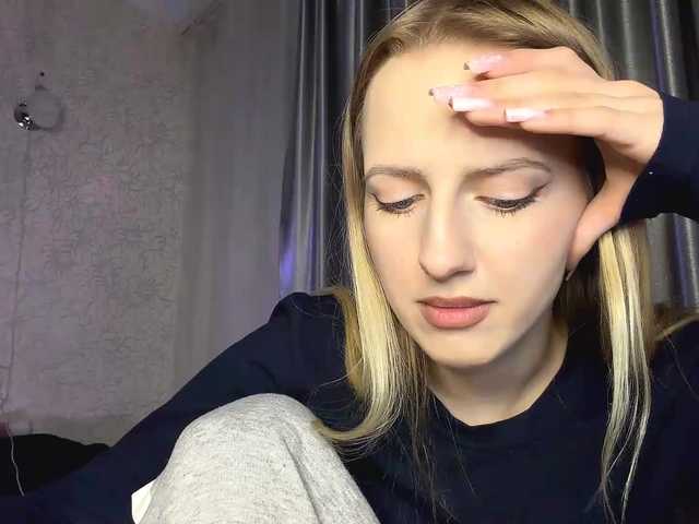 RaisaBrentz's BongaCams show and profile