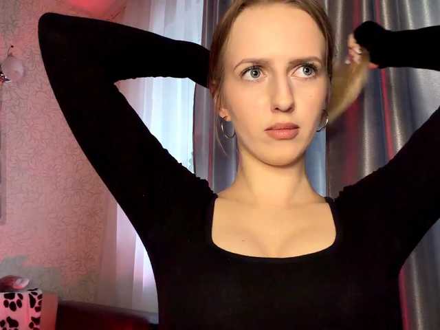 RaisaBrentz's BongaCams show and profile