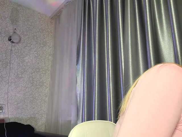 RaisaBrentz's BongaCams show and profile