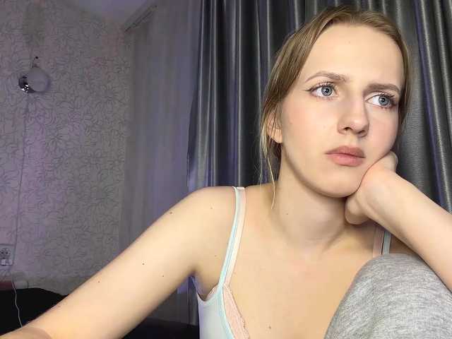RaisaBrentz's BongaCams show and profile