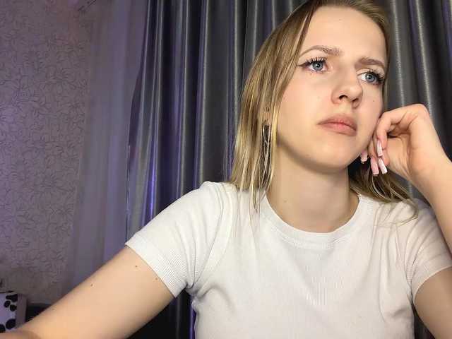 RaisaBrentz's BongaCams show and profile