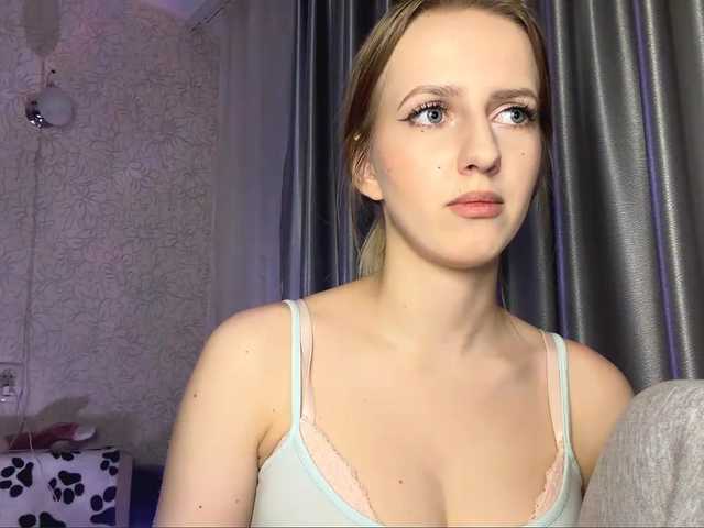 RaisaBrentz's BongaCams show and profile