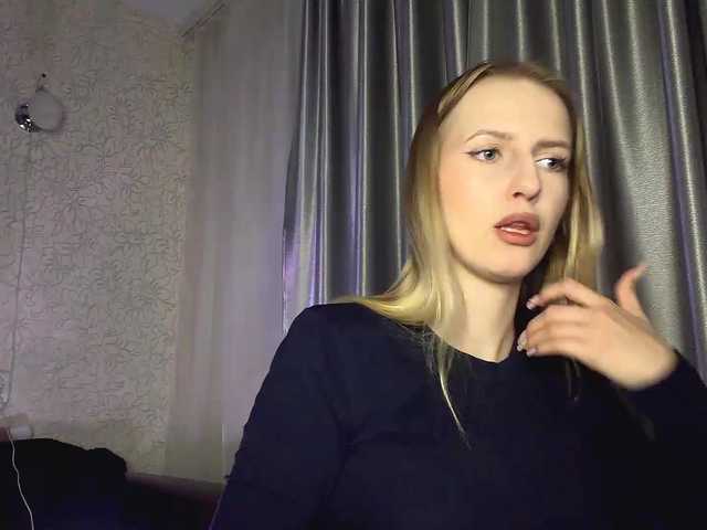 RaisaBrentz's BongaCams show and profile