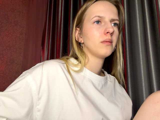 RaisaBrentz's BongaCams show and profile