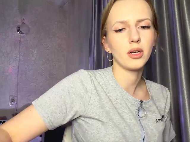 RaisaBrentz's BongaCams show and profile