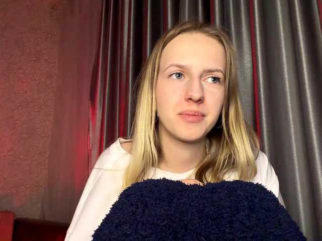 RaisaBrentz's BongaCams show and profile