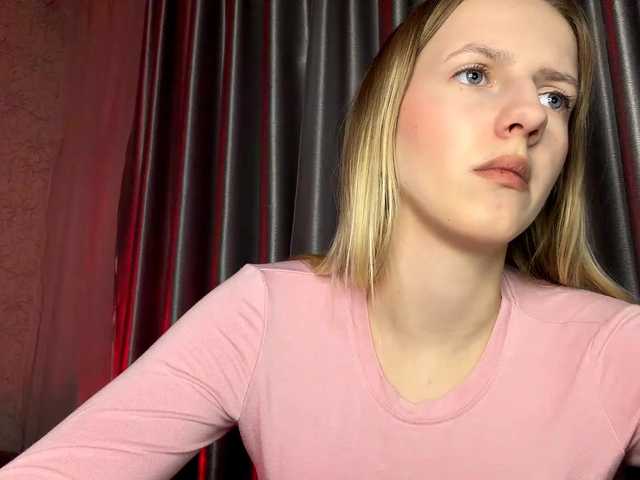 RaisaBrentz's BongaCams show and profile
