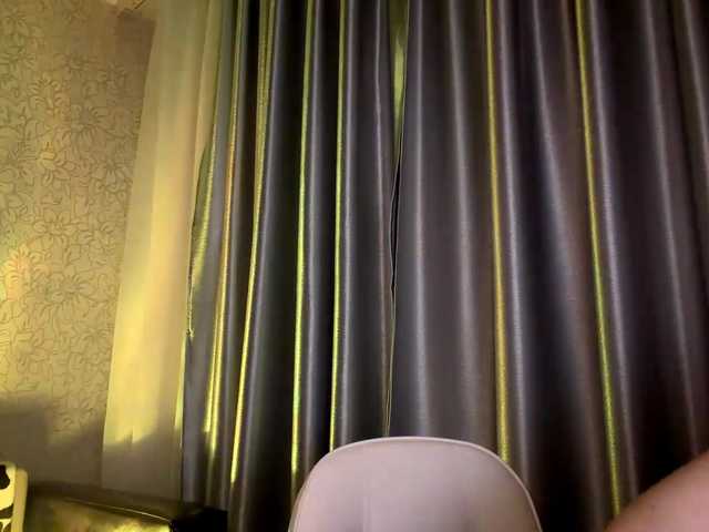 RaisaBrentz's BongaCams show and profile