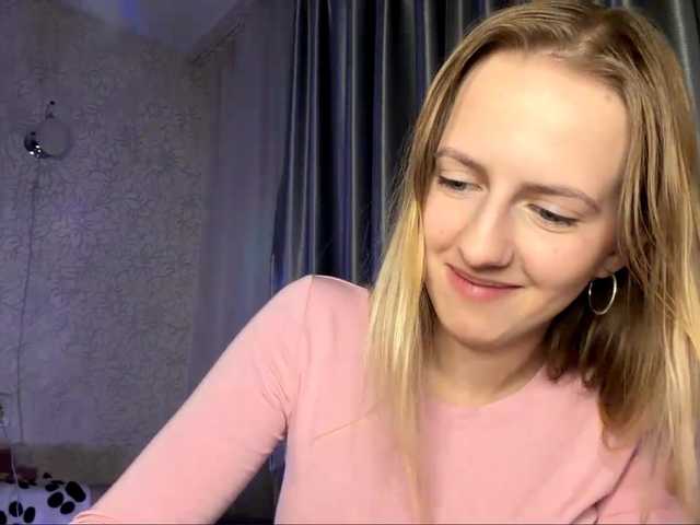 RaisaBrentz's BongaCams show and profile