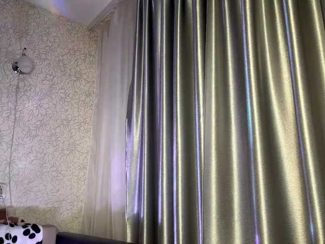 RaisaBrentz's BongaCams show and profile