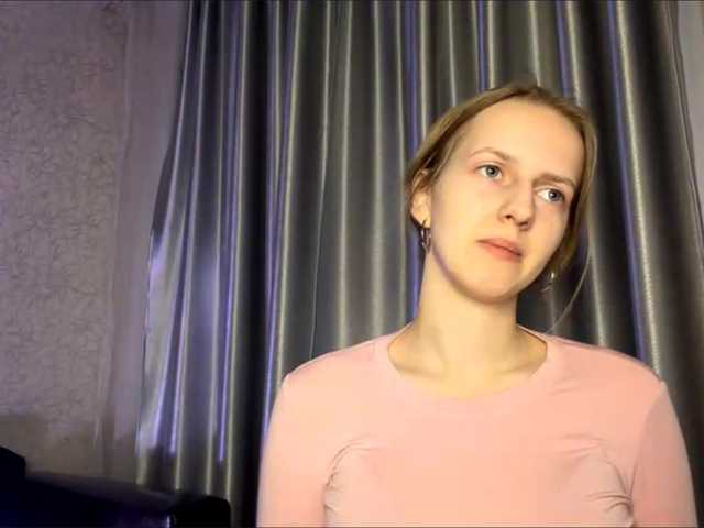 RaisaBrentz's BongaCams show and profile
