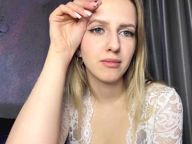 RaisaBrentz's BongaCams show and profile