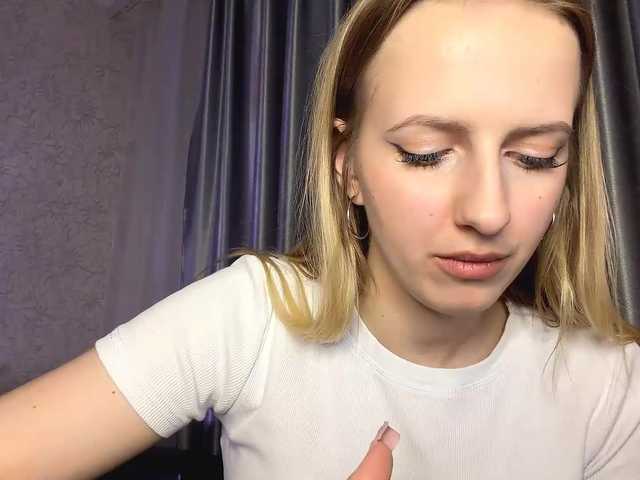 RaisaBrentz's BongaCams show and profile