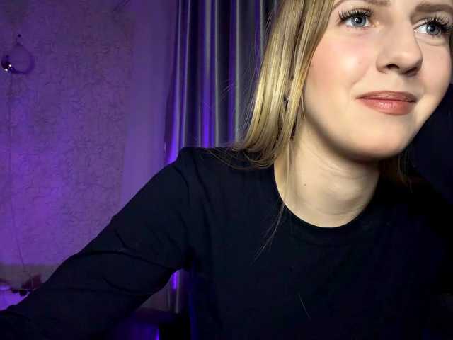 RaisaBrentz's BongaCams show and profile