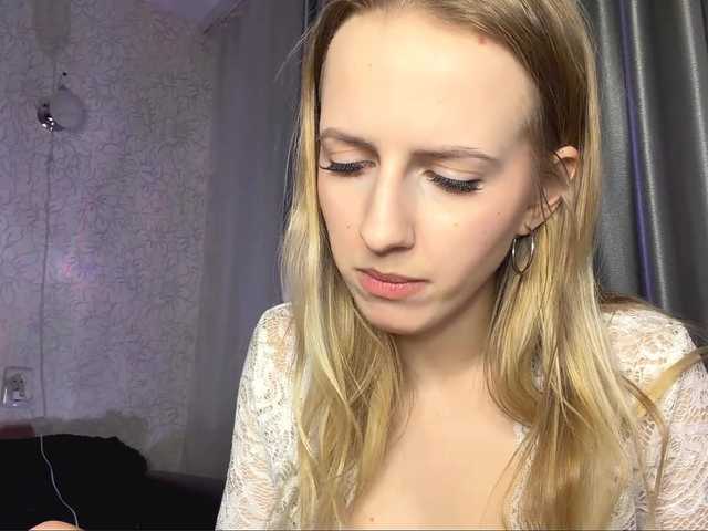 RaisaBrentz's BongaCams show and profile