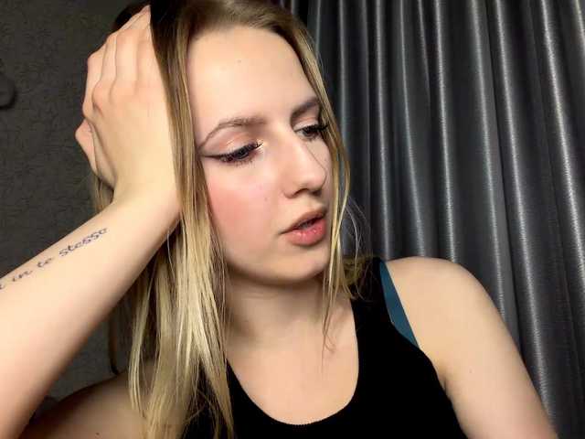 RaisaBrentz's BongaCams show and profile