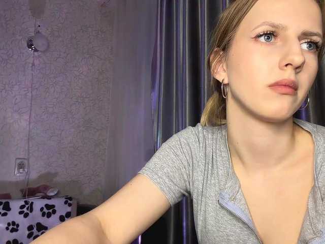 RaisaBrentz's BongaCams show and profile
