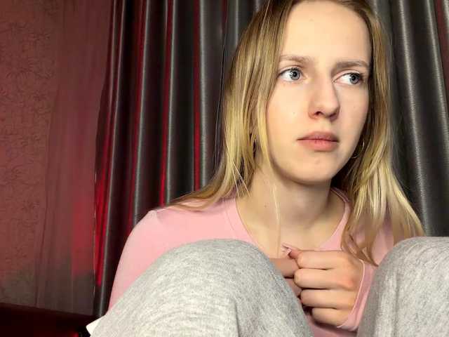 RaisaBrentz's BongaCams show and profile