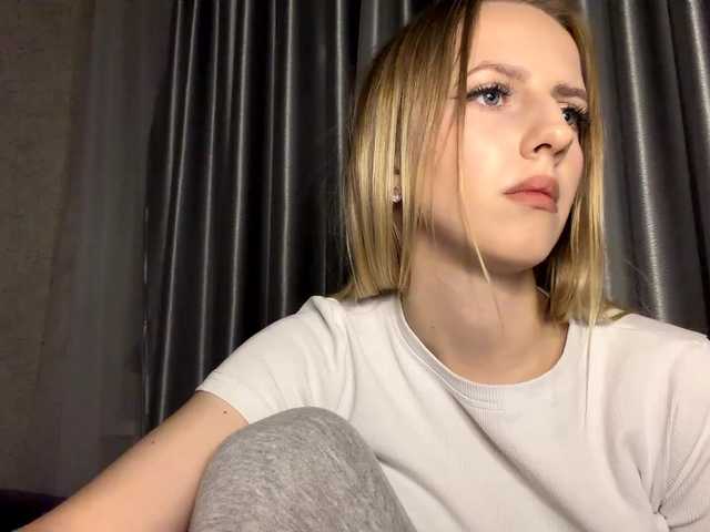 RaisaBrentz's BongaCams show and profile