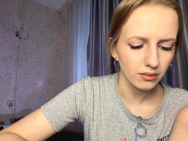 RaisaBrentz's BongaCams show and profile